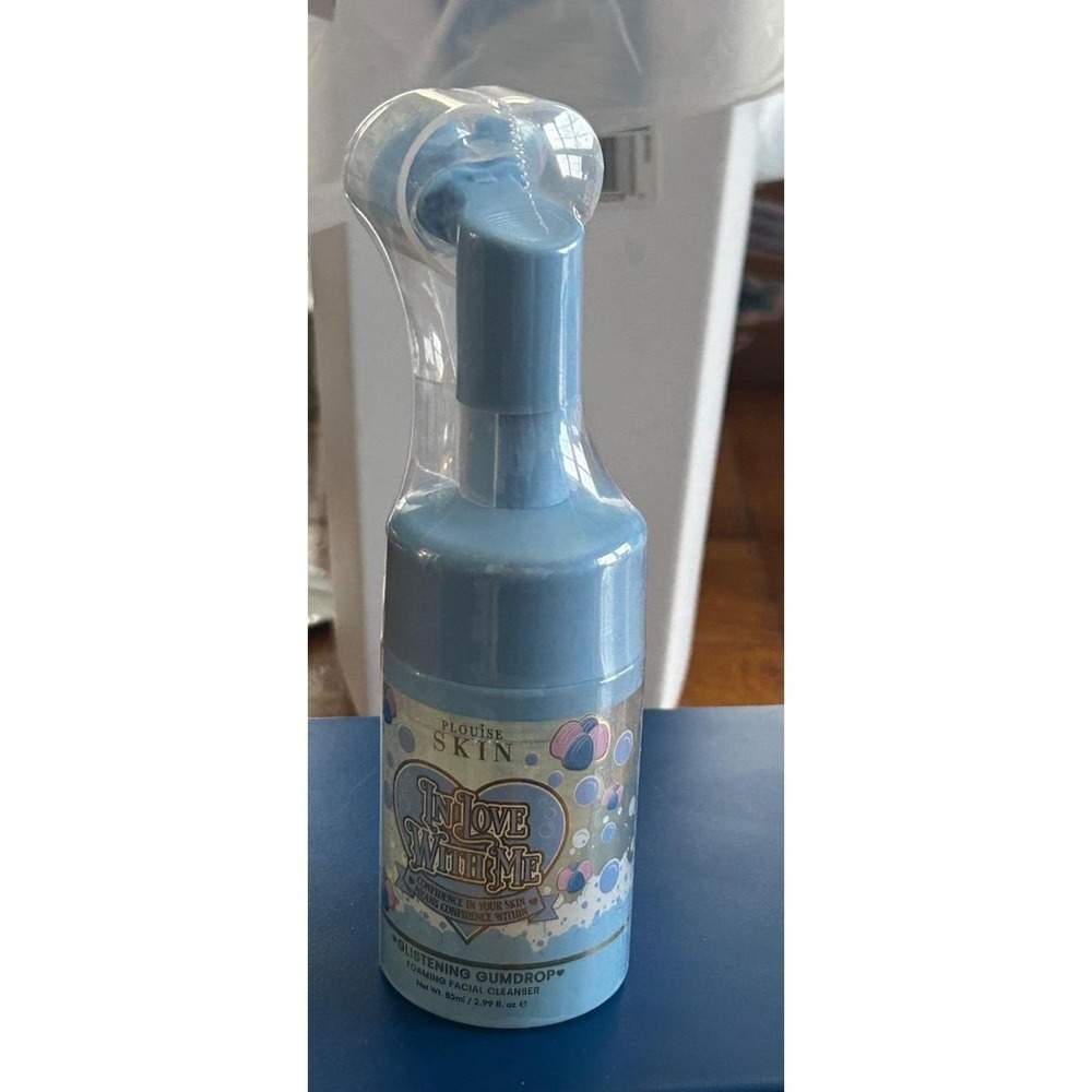 P Louise Skin Glistening Gumdrop Foaming Facial Cleanser 2.99 fl oz New
